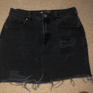 Black Pacsun skirt
